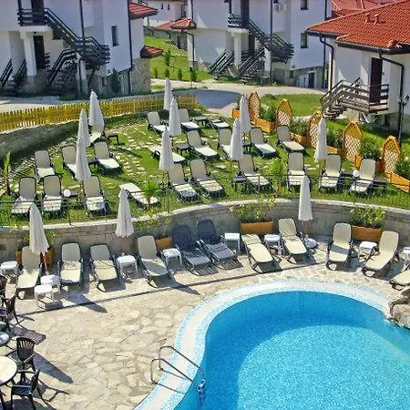 Monicspaclub Wellness In Bayview Villas Отель 3*